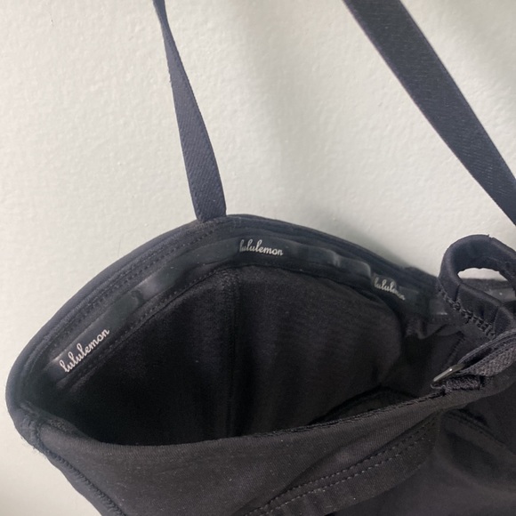 🖤LULULEMON APPEALING BRA TOP RARELY WORN SIZE 4 BLACK LIKE BRAND NEW - Picture 7 of 8